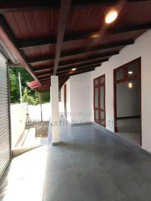Brand New House in Kadawatha