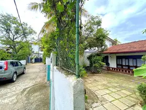 Old House For Land Value - Vihara Mawatha Pepiliyana Boralesgamuwa UC