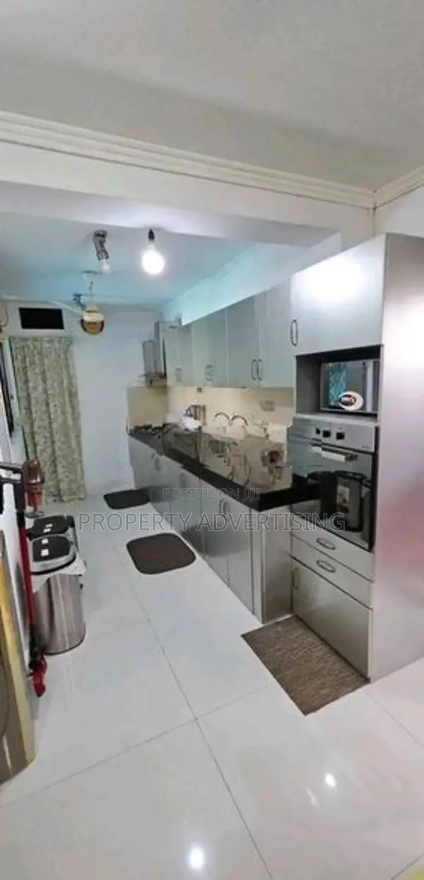 House for sale in rathmalana