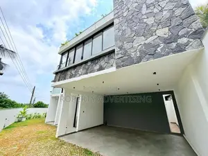 5 BR Battaramulla Thalahena House For Sale