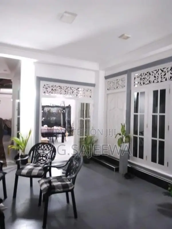 4Bedroom house for sale in Dalupatha