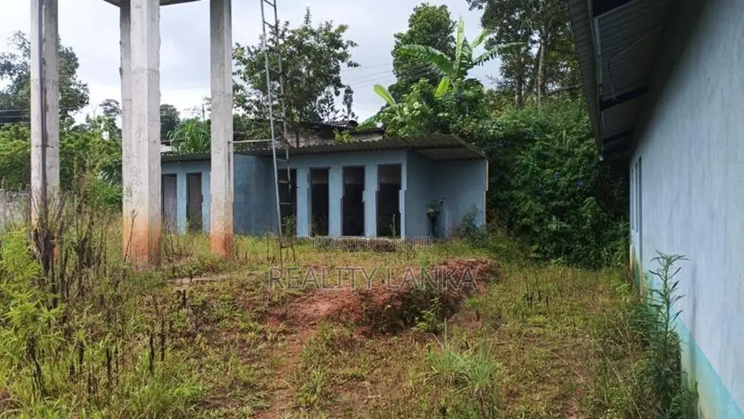 Building for sale (3975) Dickoya Nuwara Eliya destrict