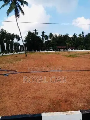 දන්කොටුව නගරයට ආසන්නයෙන් ඉඩමක්