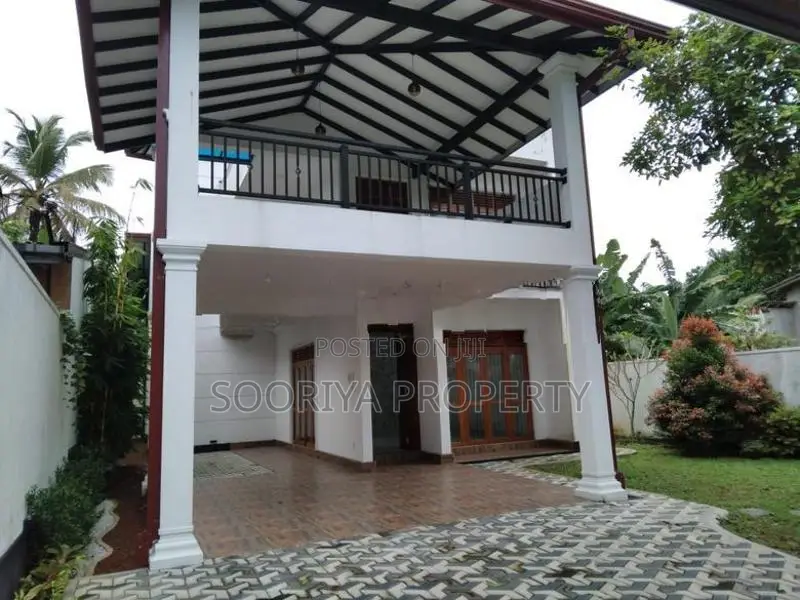 Beautiful Brand New House for Sale in Piliyandala