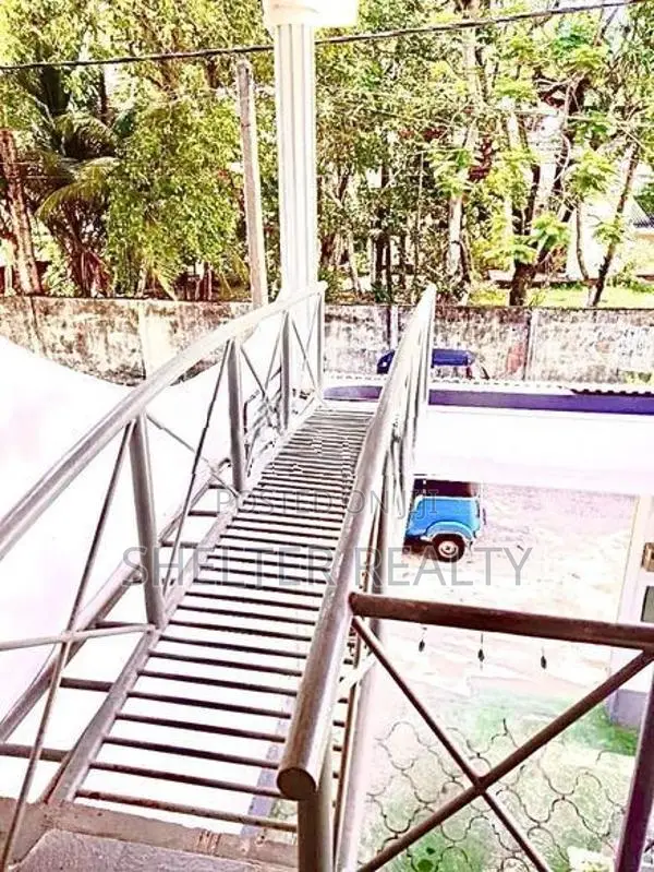 Spacious 3 Bedroom house for rent in Ratmalana