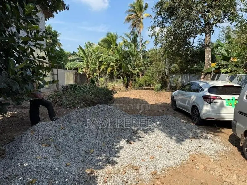 Land for Sale in Kiribathgoda
