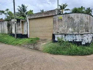 අතුරුගිරියෙන් වටිනා ඉඩමක්