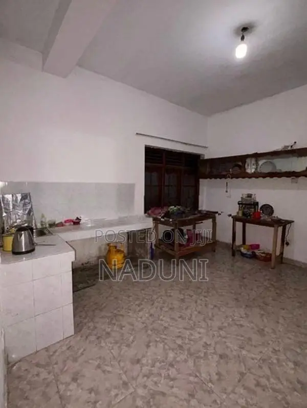 Room for Rent in Nawinna ( Girls)