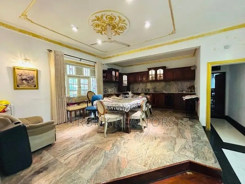 Rajagiriya 05BR Luxury House For Sale (NK107670)