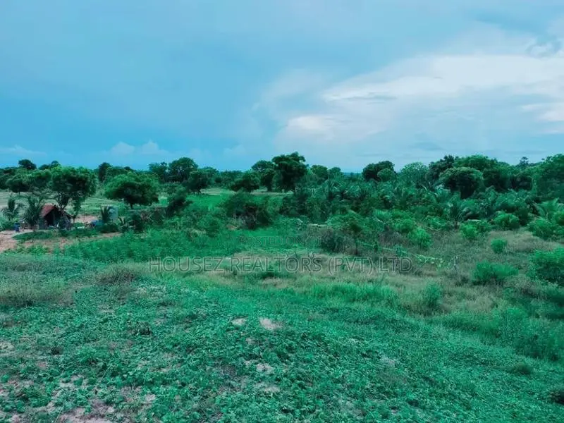 Beachfront Land for Sale Komari
