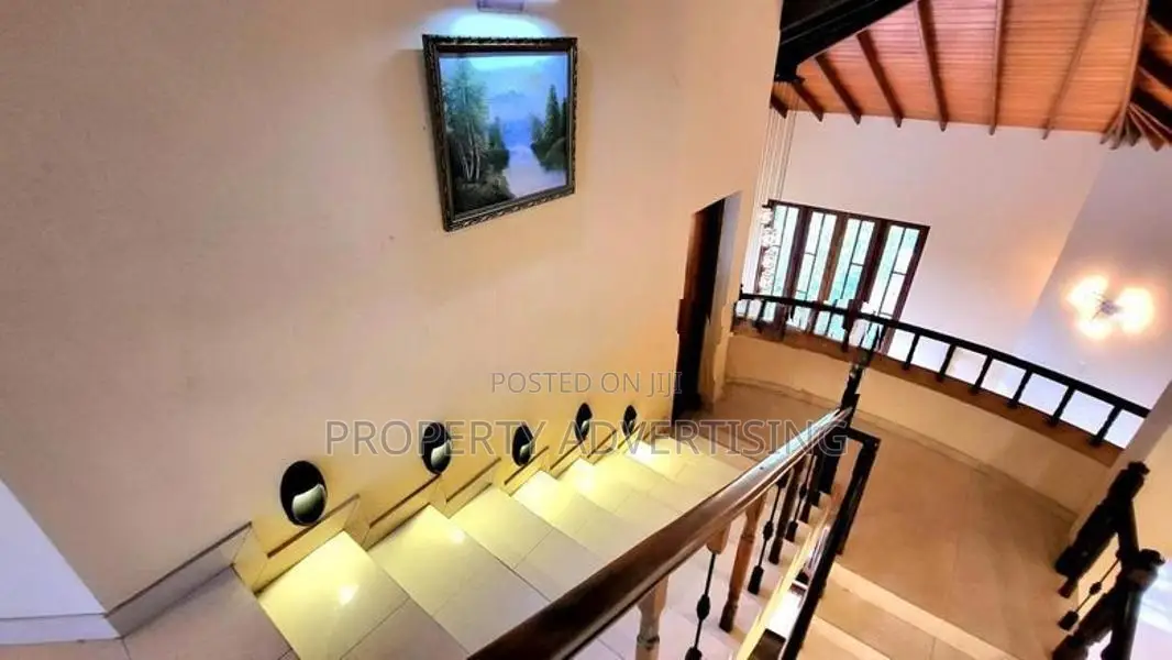 Nugegoda Architectural Design Super Luxury House for Sale