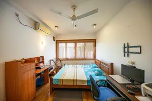 Luxurious Nugegoda house for Sale in prime location