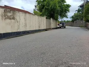 VALUABLE LAND & HOUSE FOR SALE IN PITAKOTTA