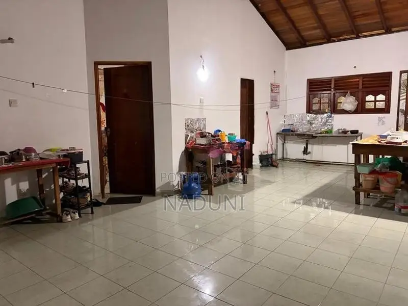 Room for Rent in Nawinna ( Girls)