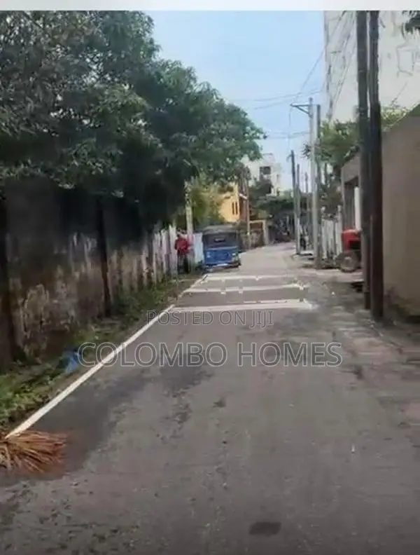 6 perches land for sale - Dehiwala