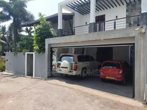 Valuable House For sale Talawathugoda