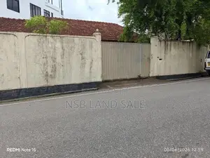 VALUABLE LAND & HOUSE FOR SALE IN PITAKOTTA