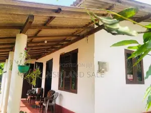 SINGLE STORY 03 BEDROOM HOUSE FOR SALE