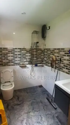 cheap price to new 3story luxury house dolahena kandana