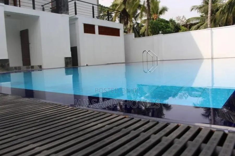 Valuable House For sale Talawathugoda