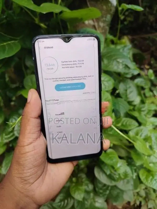Samsung Galaxy M10 3GB 32GB (Used)