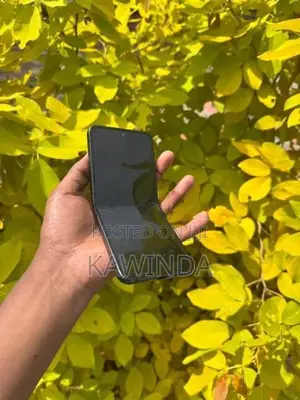 Samsung Galaxy Z Flip 4 (Used)