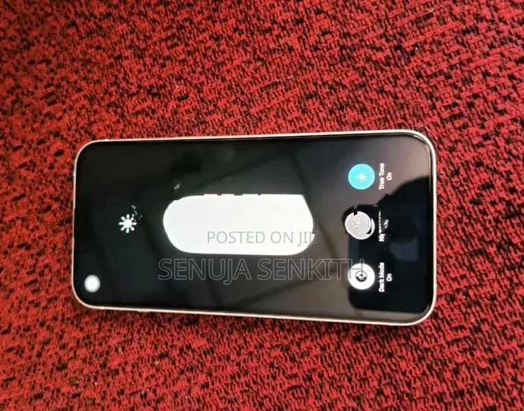 Apple iPhone 13 (Used)