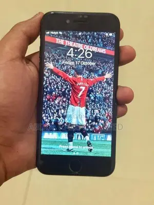 Apple iPhone 7 (Used)