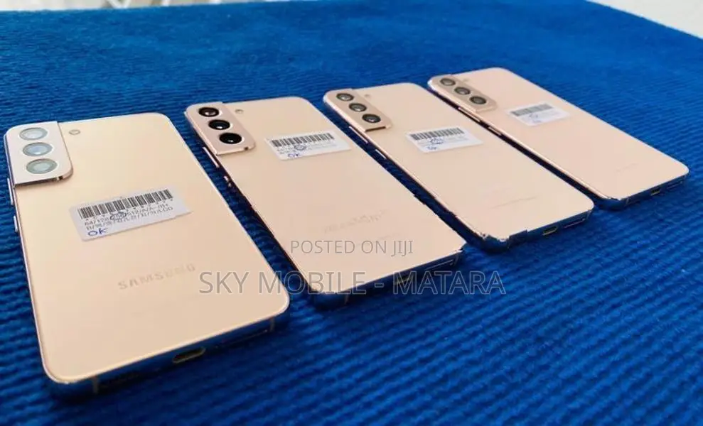 Samsung Galaxy S22 8GB / 256GB (Used)