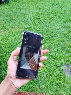 Samsung Galaxy A50 S (Used)