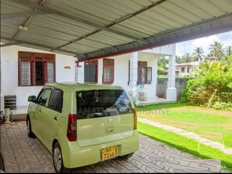 Luxury House With Paddy Field View - Yakkala Gampaha
