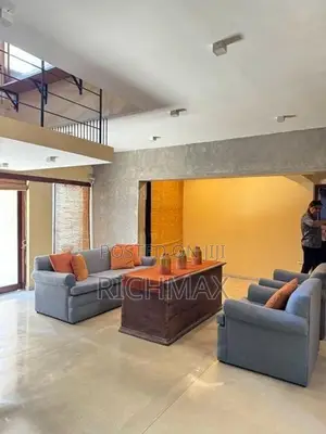 Fully furnished luxury house for rent in Colombo 05