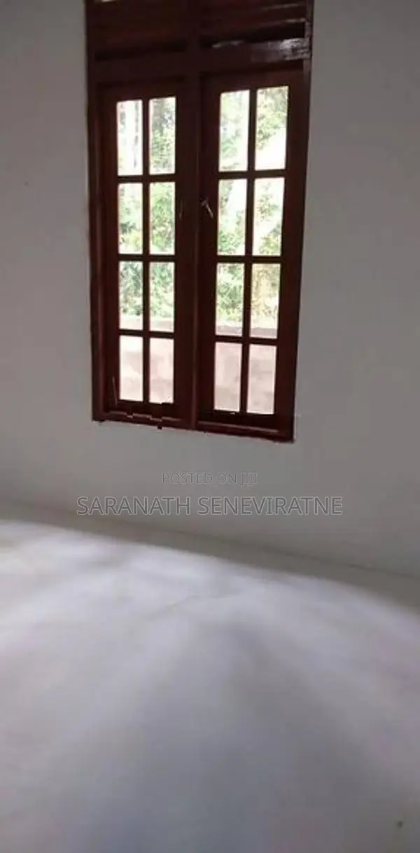 House in High-Level Rd Meegoda - Homagama