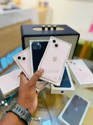Apple iPhone 13 128GB (Used)