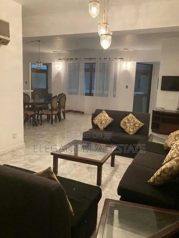 Flower Court - 03 Bedroom Apartment for Rent (A2742) -Colombo 07