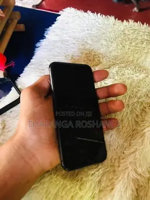 Apple iPhone X (Used)