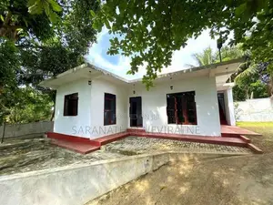 House With 1st Floor Slab Built in 20 Perches Land - Ragama Gampaha