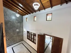 Brand-New House With Modern Architecture - Piliyandala Madapatha