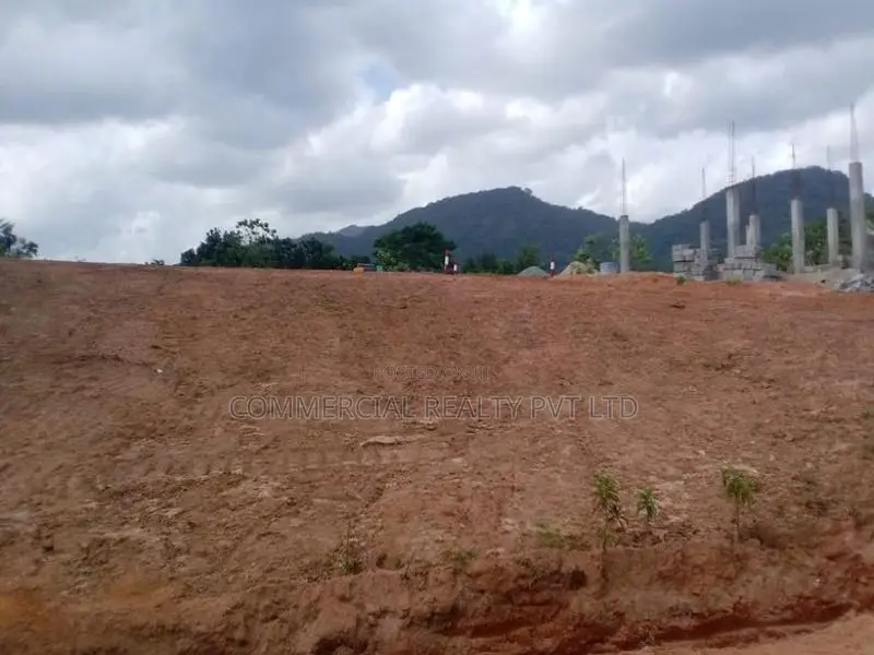 Land for Sale in Kuruwita