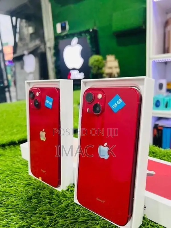 Apple iPhone 13 256GB (Used)