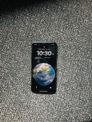 Apple iPhone X (Used)