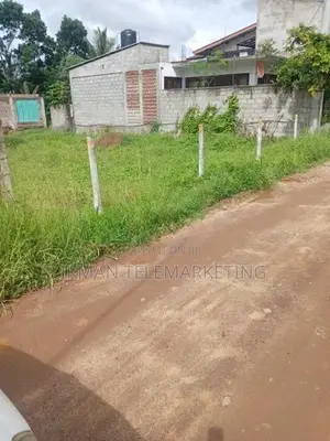 Land for Sale in Giriulla, Nalalla