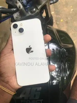 Apple iPhone 13 (Used)