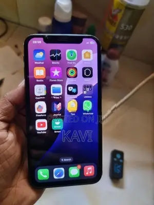 Apple iPhone XS (Used)