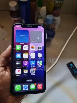 Apple iPhone XS (Used)