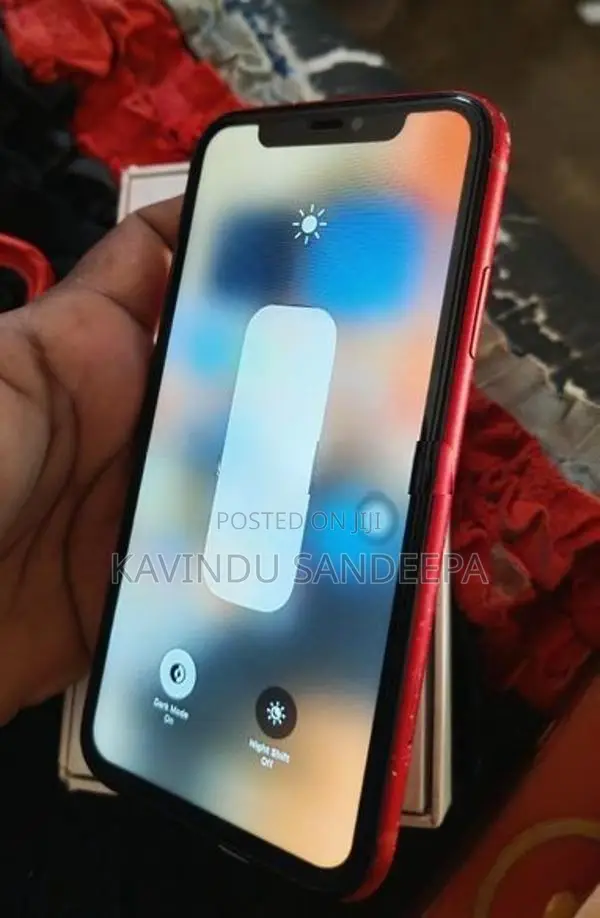 Apple iPhone 11 (Used)