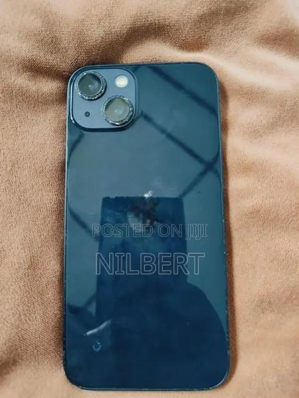 Apple iPhone 13 128GB (Used)