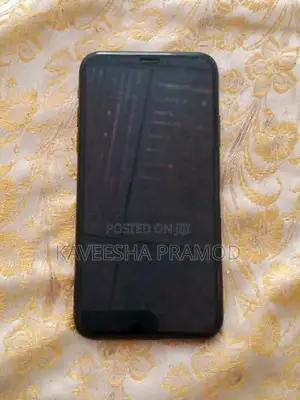 Apple iPhone X (Used)