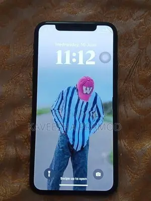Apple iPhone X (Used)