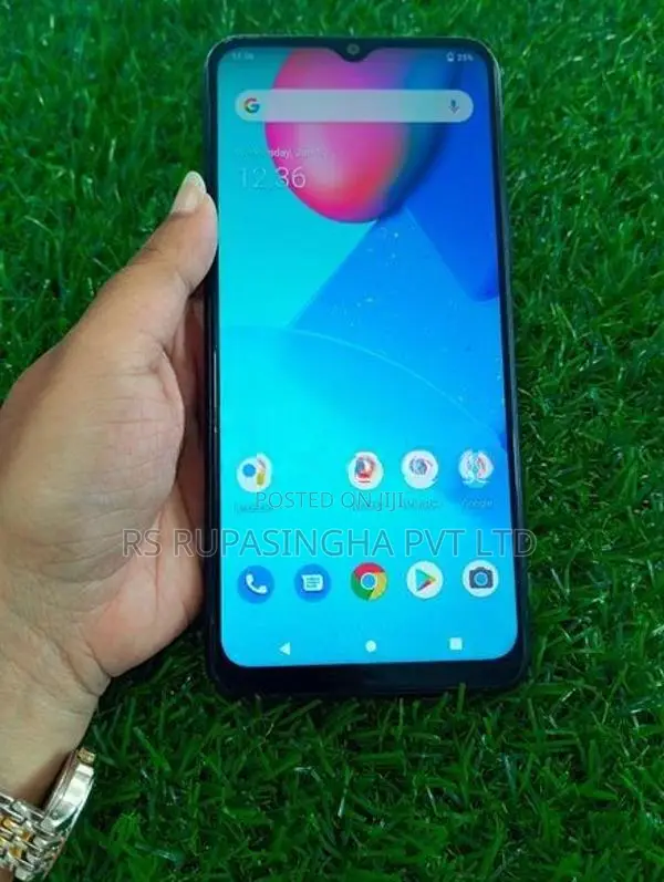 Vivo V20 3GB/32GB (Used)